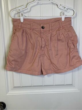 Free People Women’s 4 (28/2.5) Blush Pink High-Rise Pleated Billie Chino Shorts